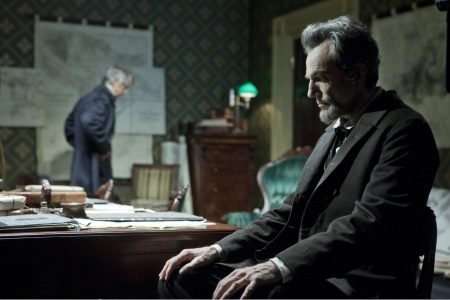 Linc'dIn: David Strathairn and Daniel Day-Lewis discuss political strategy